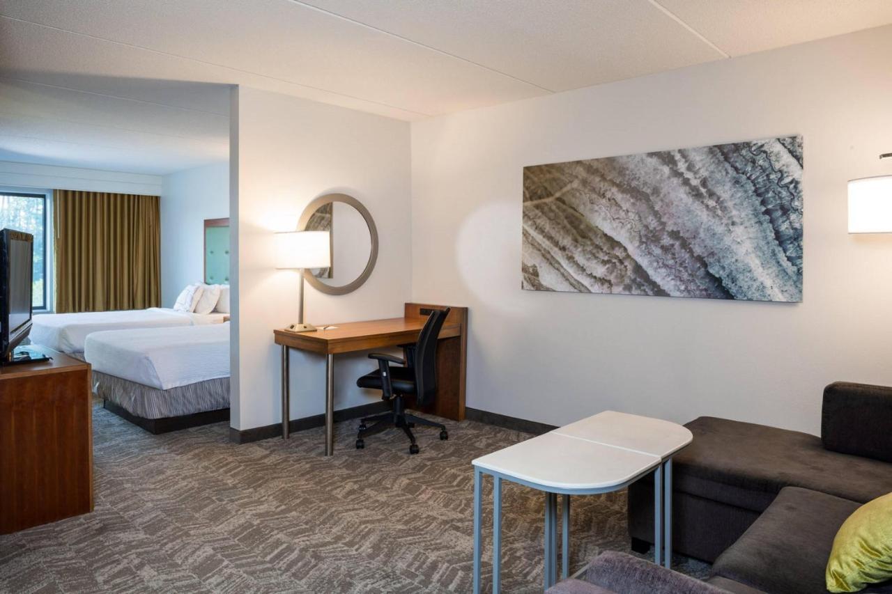 Springhill Suites Hampton Εξωτερικό φωτογραφία