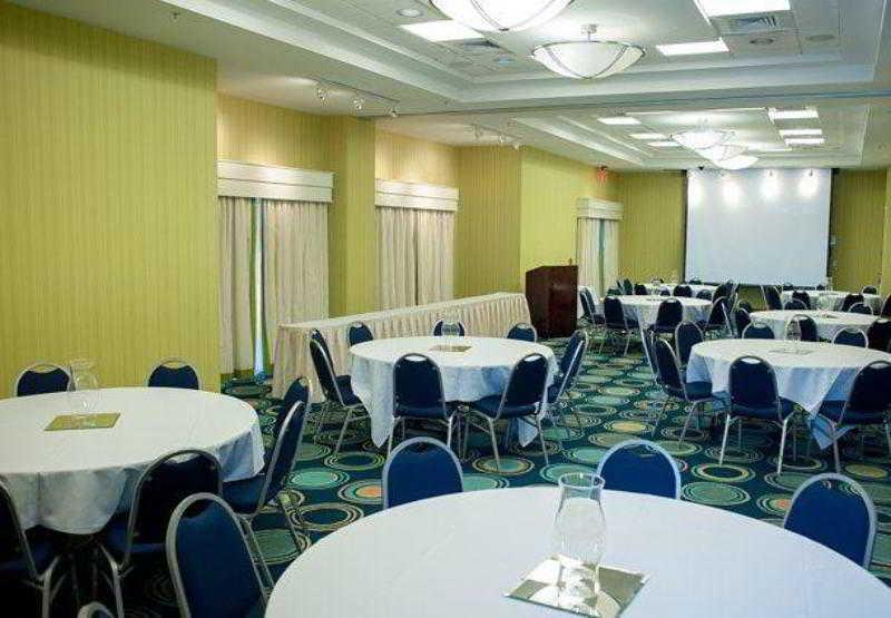 Springhill Suites Hampton Εξωτερικό φωτογραφία