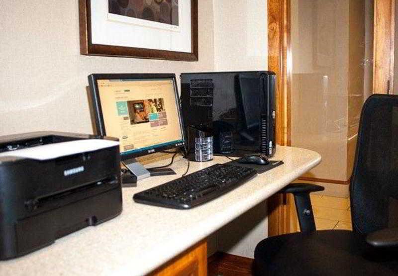 Springhill Suites Hampton Εξωτερικό φωτογραφία