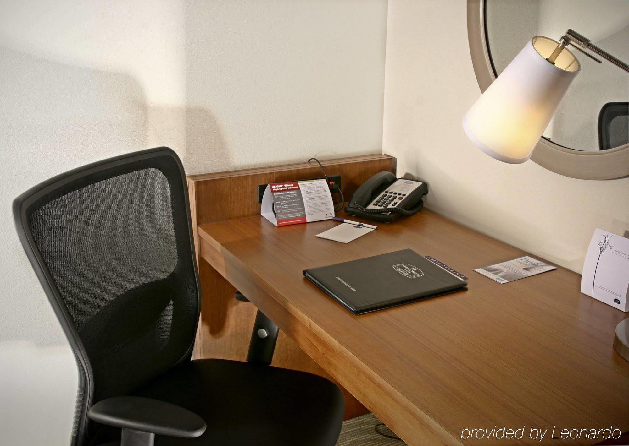 Springhill Suites Hampton Εξωτερικό φωτογραφία