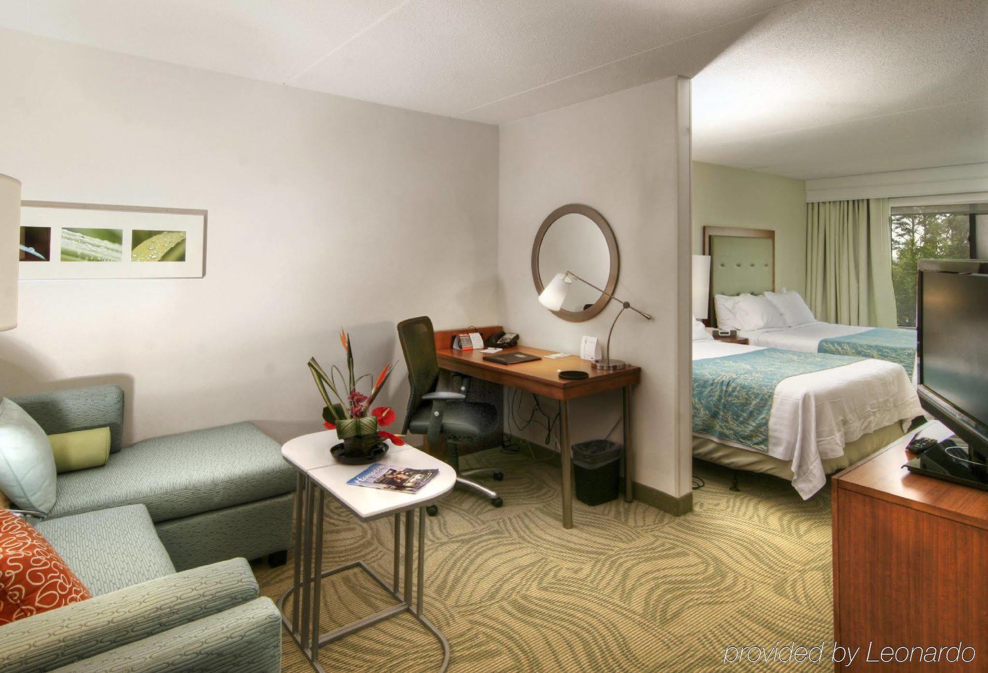 Springhill Suites Hampton Εξωτερικό φωτογραφία