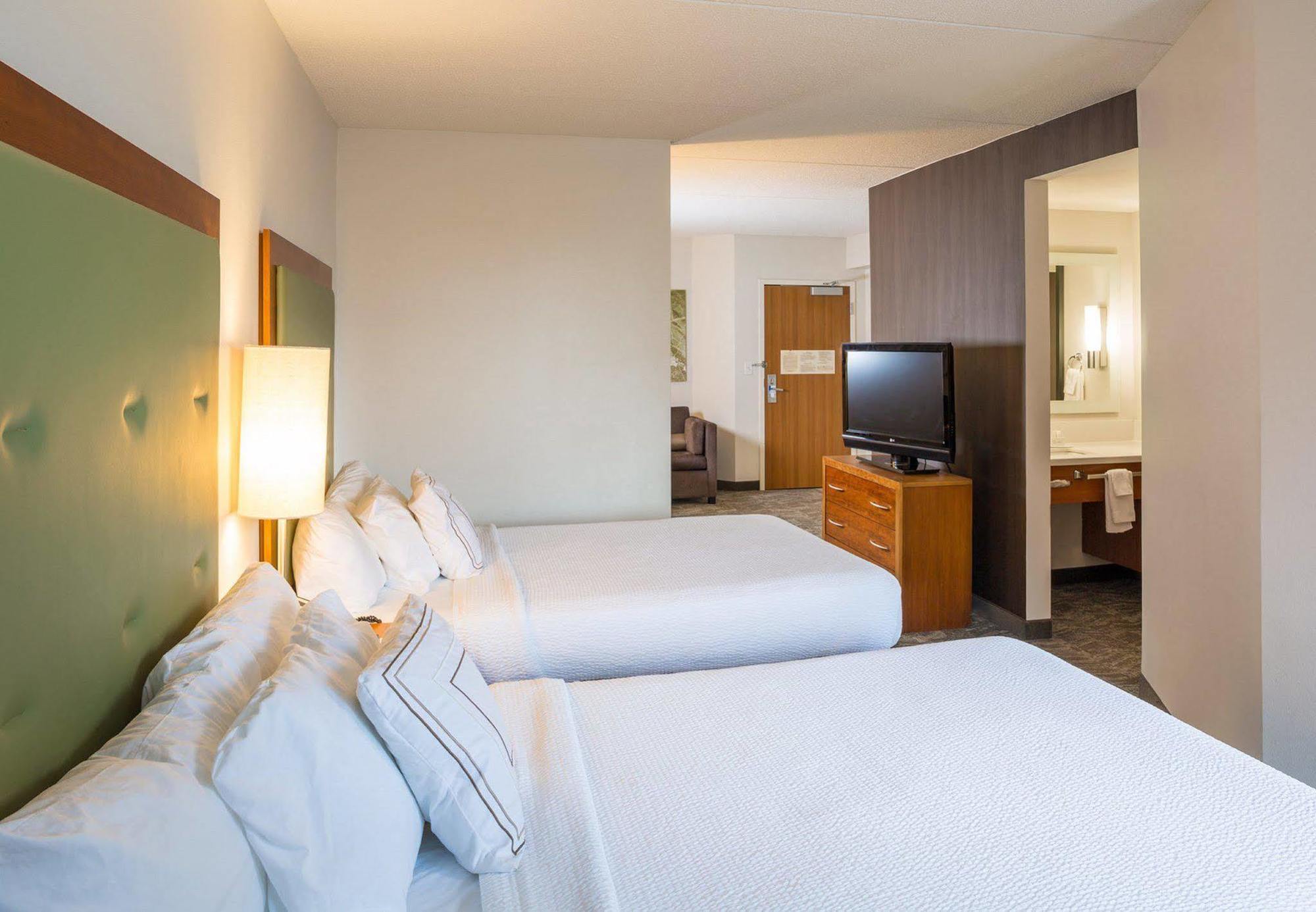 Springhill Suites Hampton Εξωτερικό φωτογραφία